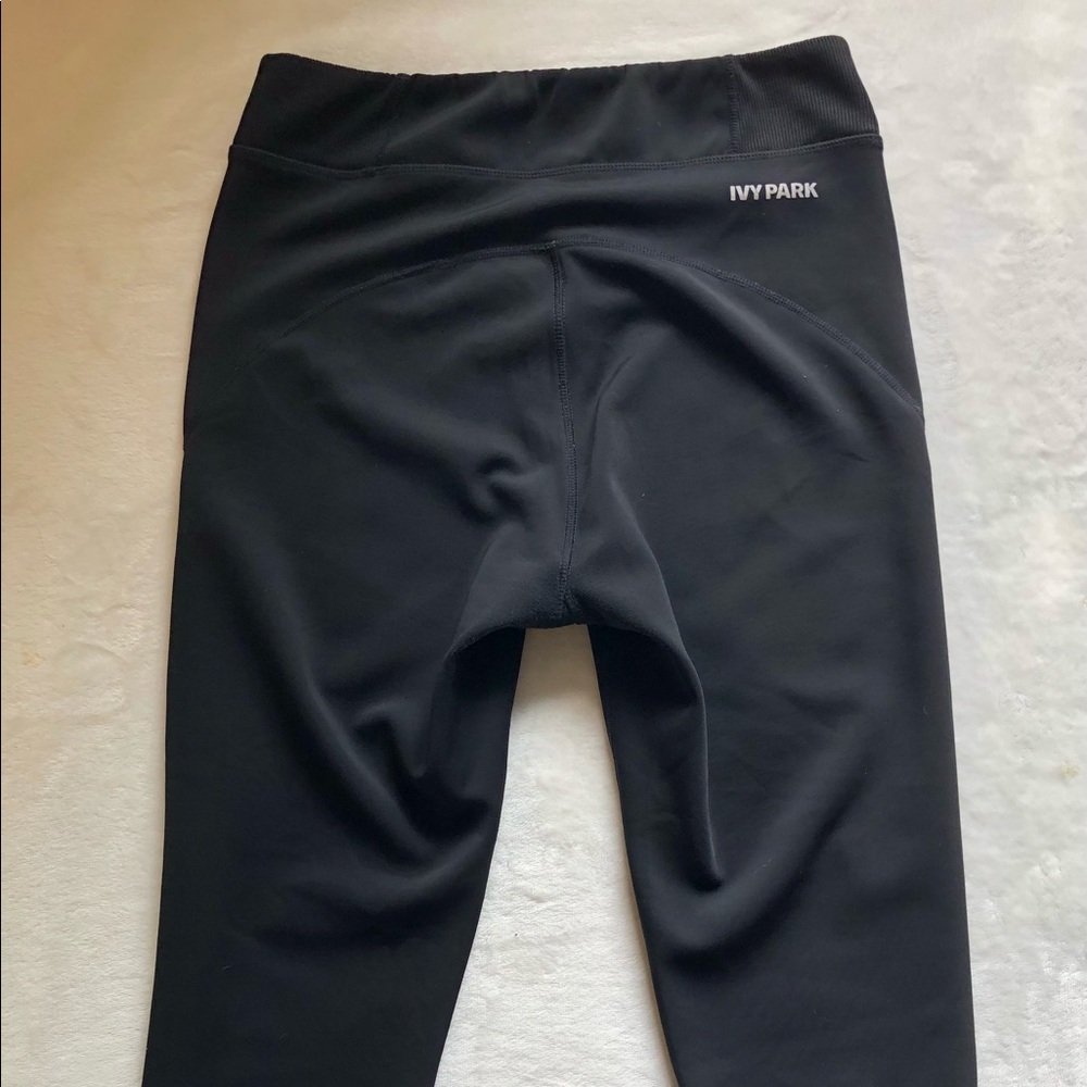 Ivy Park 3/4 leggings size L